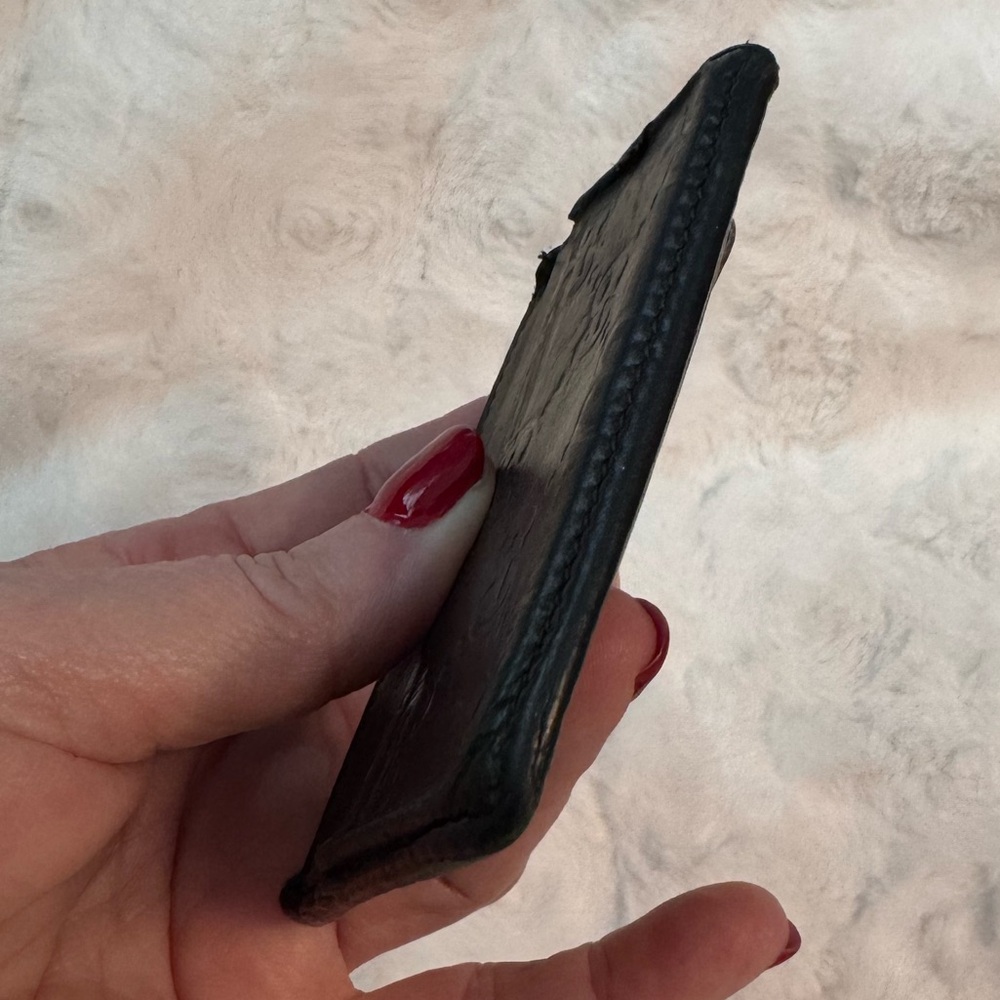 Gucci Men’s Black Leather Card & money Holder with additional pocket & belt clip - Picture 8 of 10